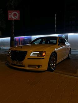 كرايسلر 300